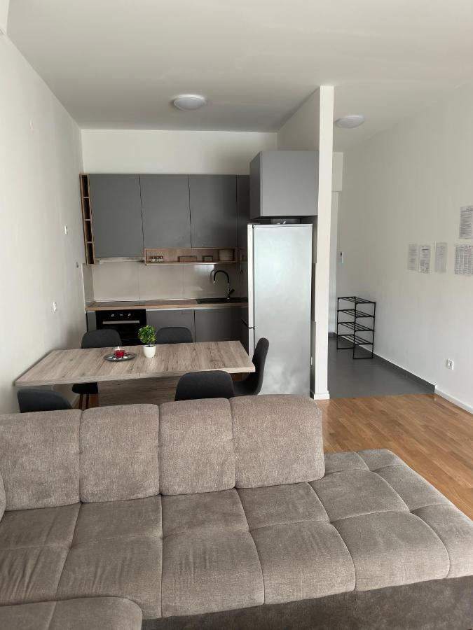 City Rent 1 Осиек Экстерьер фото